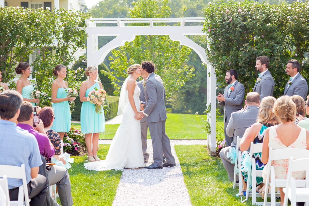 Antrim 1844 Romantic Wedding | Lauren Myers Photography