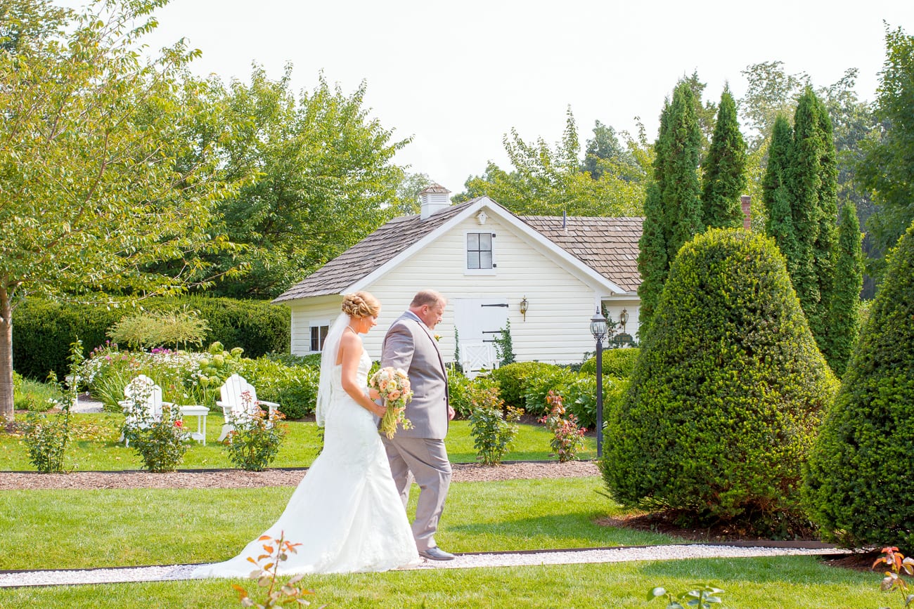 Antrim 1844 Romantic Wedding | Lauren Myers Photography