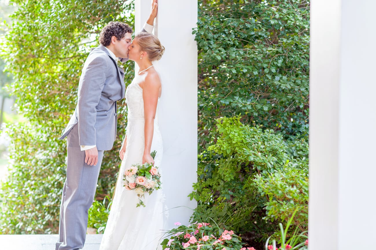 Antrim 1844 Romantic Wedding | Lauren Myers Photography