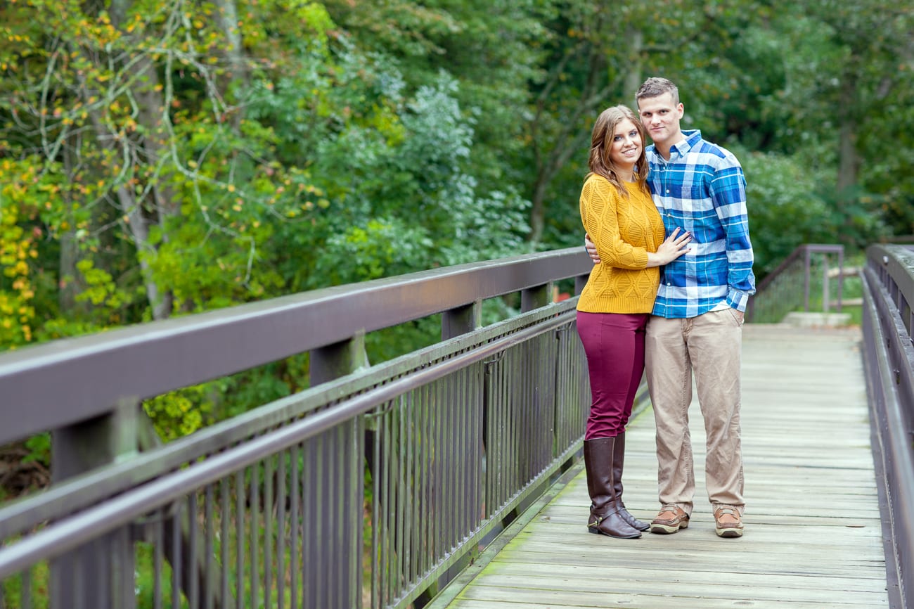 Fall Engagement Pictures | Lauren Myers Photography