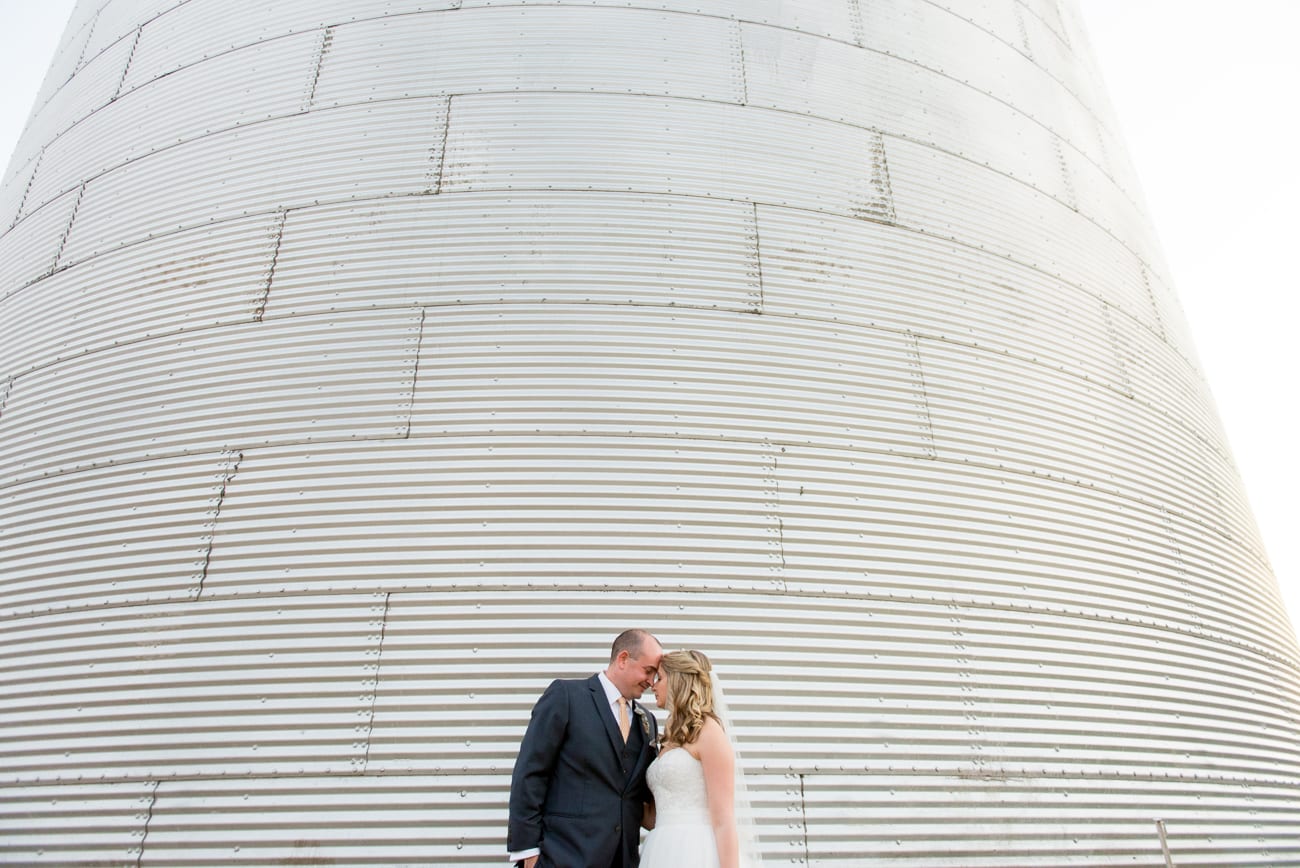 Rustic Wedding Pictures | Lauren Myers Photography