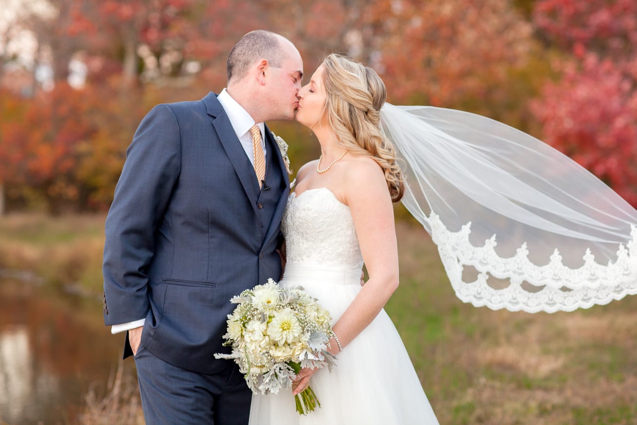 Rustic Wedding Pictures | Lauren Myers Photography