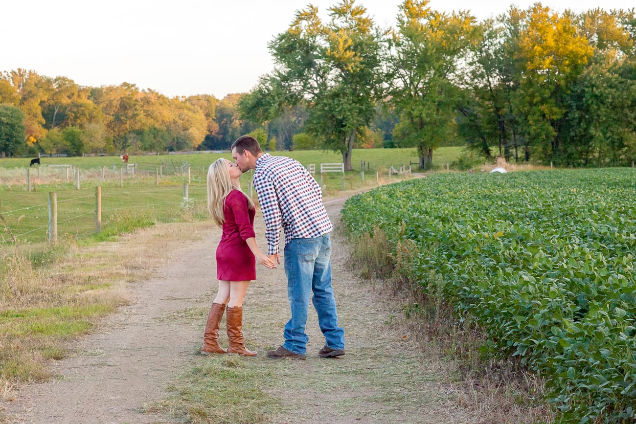 Country Engagement Pictures | Lauren Myers Photography