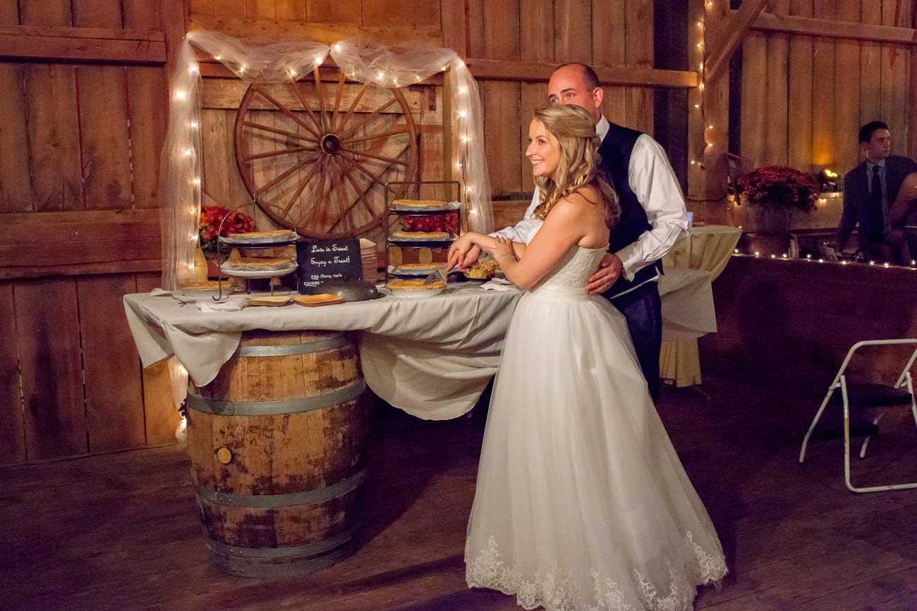 Rustic Wedding Pictures | Lauren Myers Photography