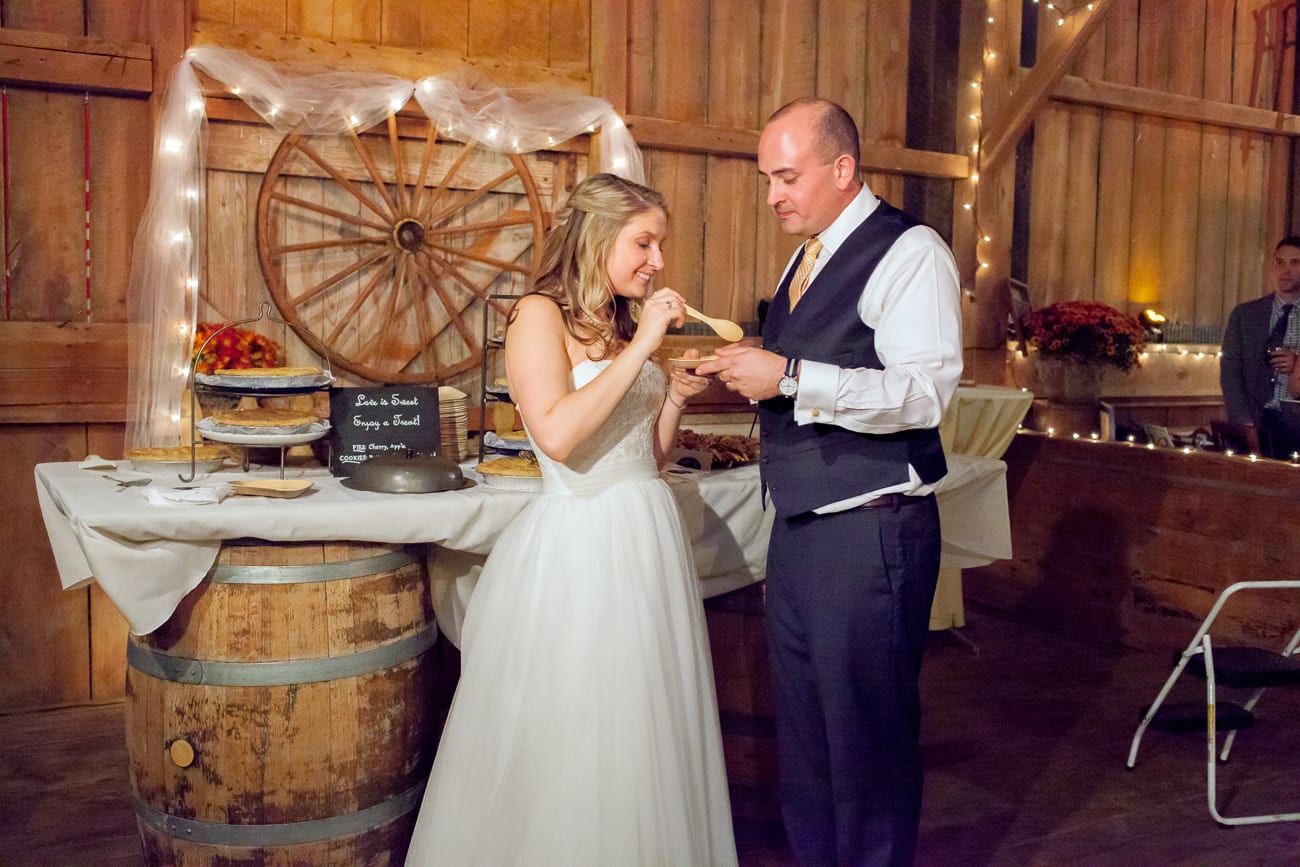 Rustic Wedding Pictures | Lauren Myers Photography