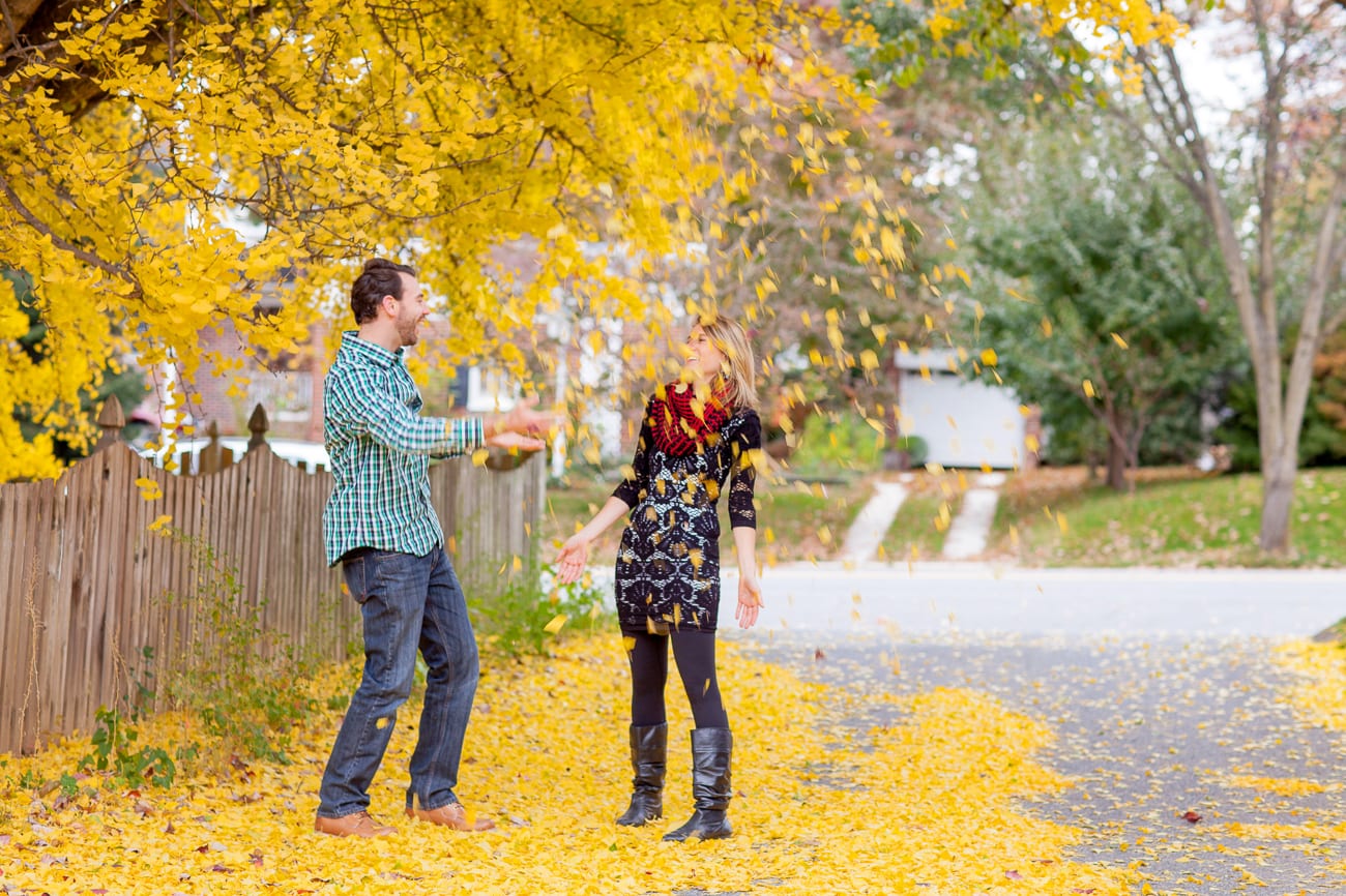 Fall Engagement Pictures | Lauren Myers Photography