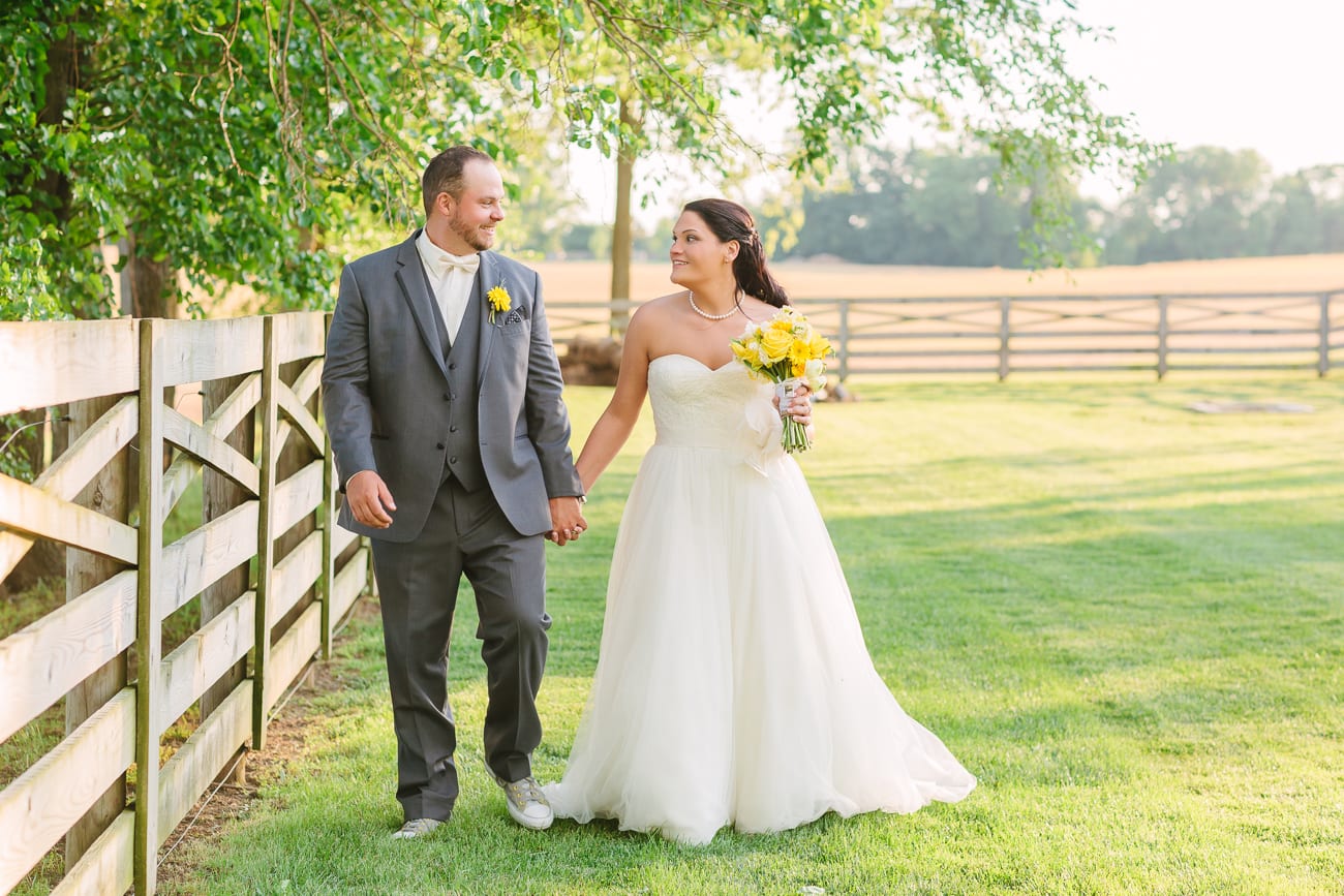 Walker's Overlook Frederick, Maryland Wedding | Yellow & Gray Spring Wedding