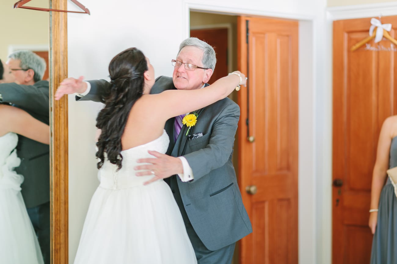 Walker's Overlook- Frederick, Maryland Wedding | Lauren Myers Photography #YellowGrayWedding