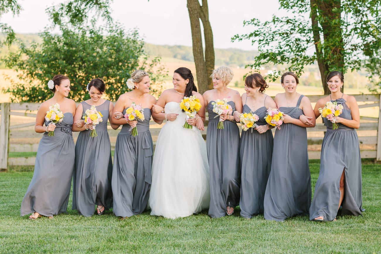 Walker's Overlook- Frederick, Maryland Wedding | Lauren Myers Photography #YellowGrayWedding