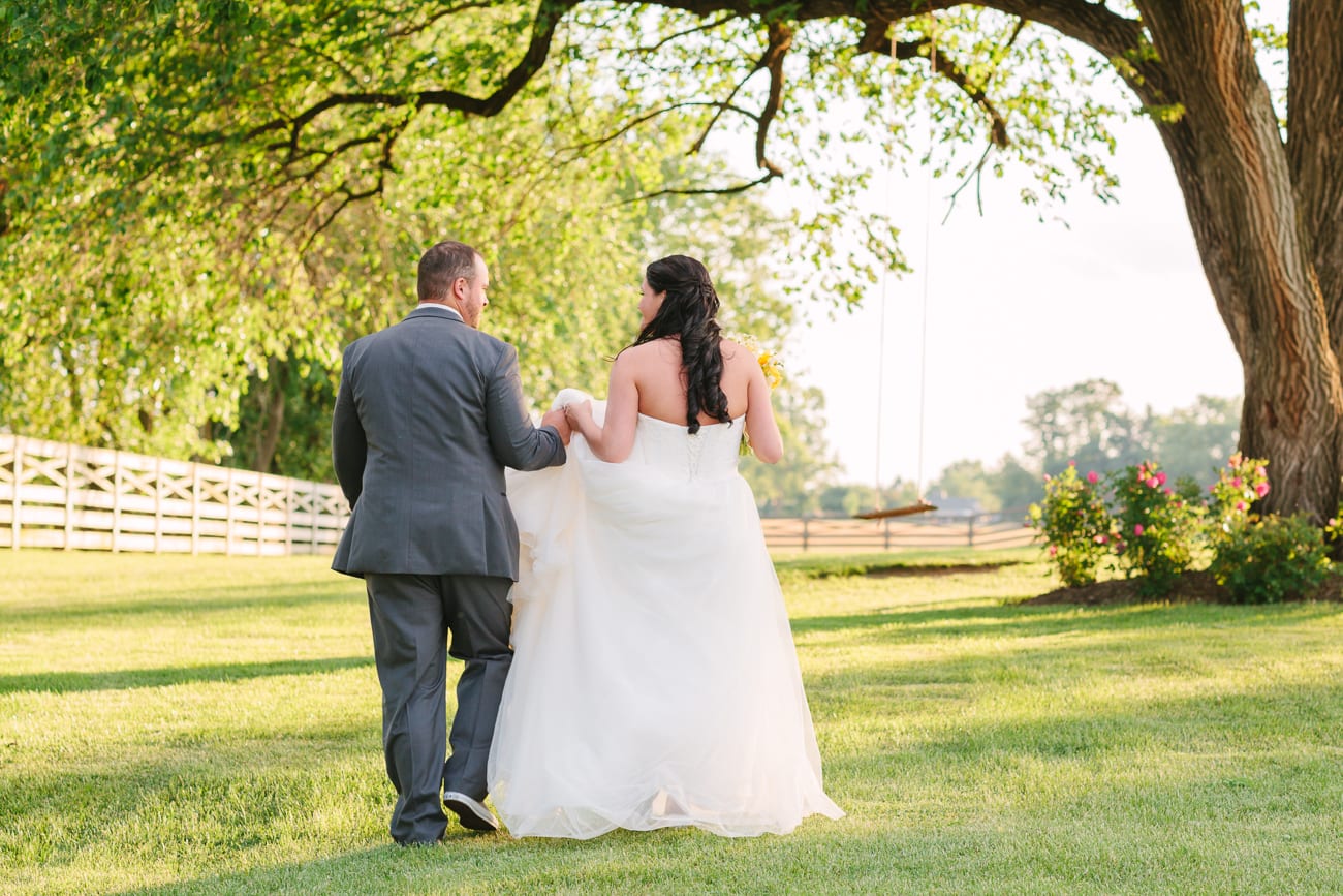 Walker's Overlook- Frederick, Maryland Wedding | Lauren Myers Photography #YellowGrayWedding