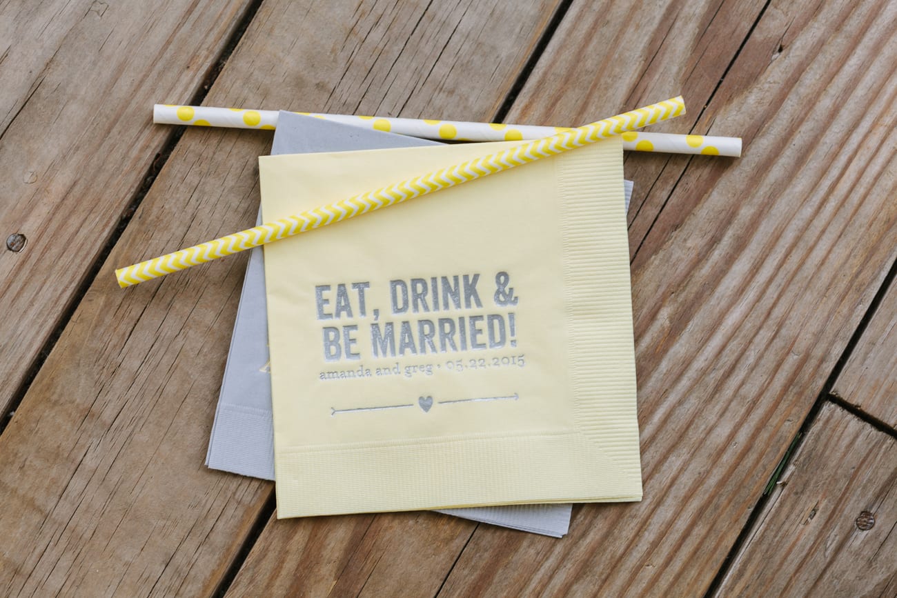 Walker's Overlook- Frederick, Maryland Wedding | Lauren Myers Photography #YellowGrayWedding