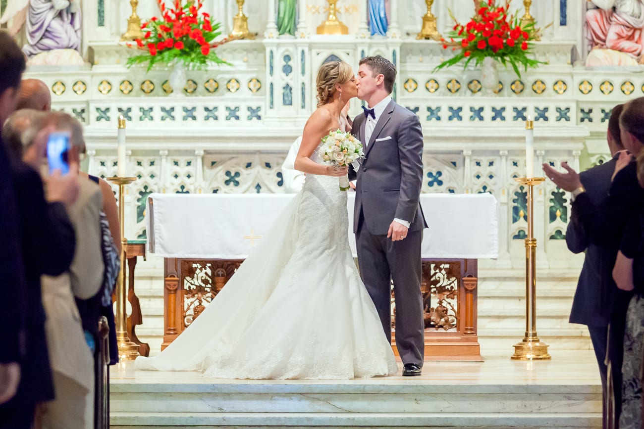 Celebrations at the Bay Wedding | Lauren Myers Photography #Nautical #AnnapolisWedding