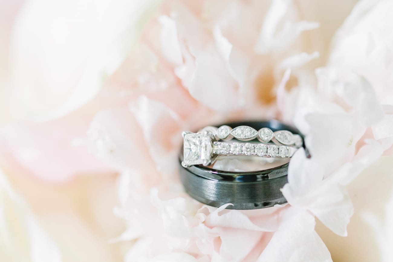 Union Mills Homestead- Westminster, Maryland Wedding // Lauren Myers Photography #RusticWedding #AllureBridal