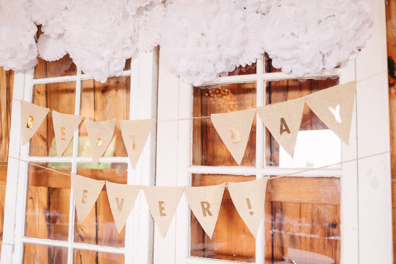 Historic Union Mills Homestead Rustic Wedding // Lauren Myers Photography #RusticWedding #BlushWedding #CowboyBoots #AllureBridals #Rustic
