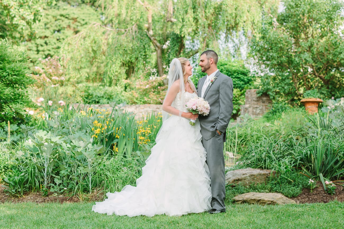 Historic Union Mills Homestead Rustic Wedding // Lauren Myers Photography #RusticWedding #BlushWedding #CowboyBoots #AllureBridals #Rustic