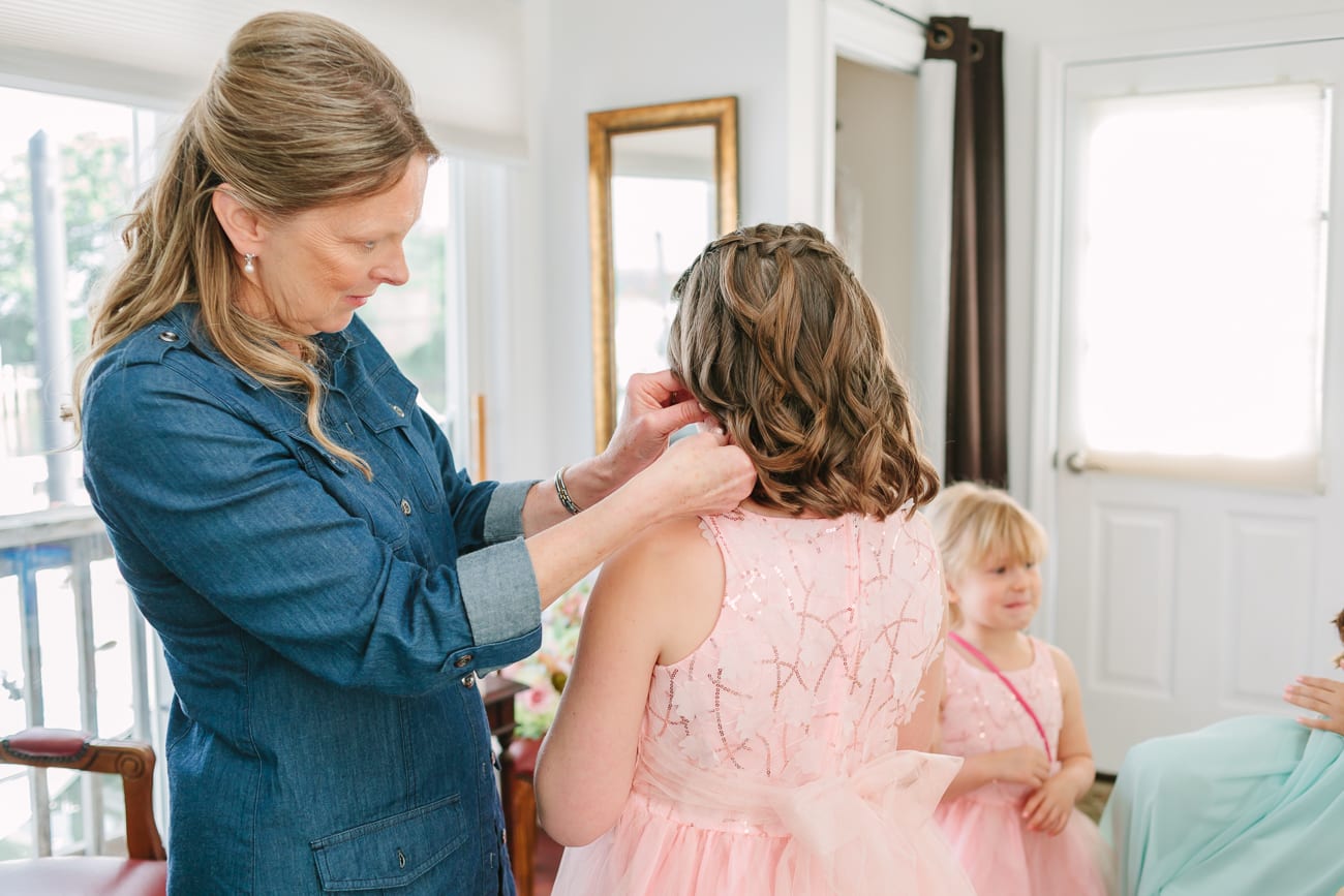 Silver Swan Bayside Wedding // Queen’s Anne Marina- Maryland. Lauren Myers Photography- #NauticalWedding #ChesapeakeBayWedding #Wedding #BadgleyMischka