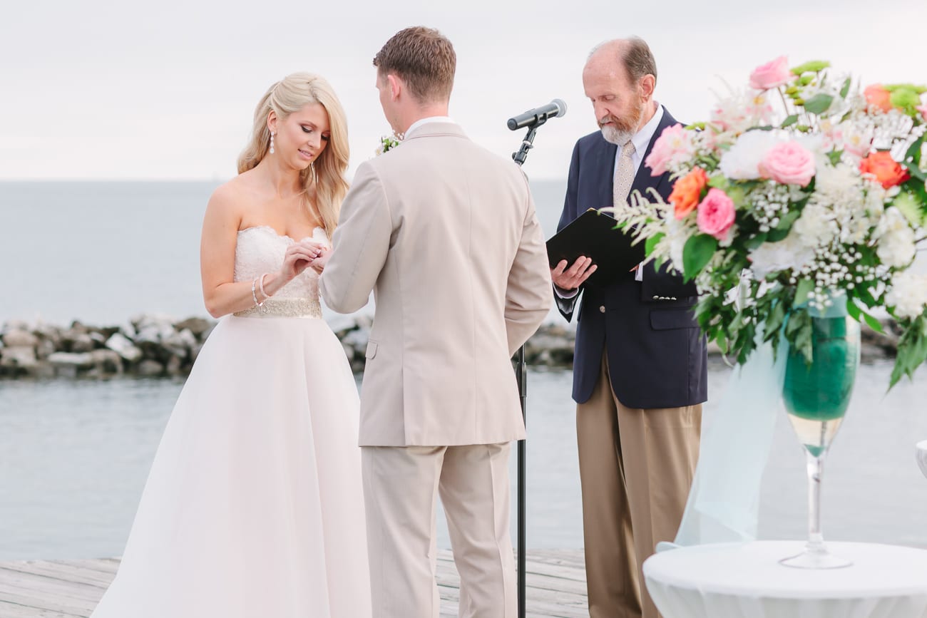 Silver Swan Bayside Wedding // Queen’s Anne Marina- Maryland. Lauren Myers Photography- #NauticalWedding #ChesapeakeBayWedding #Wedding #BadgleyMischka