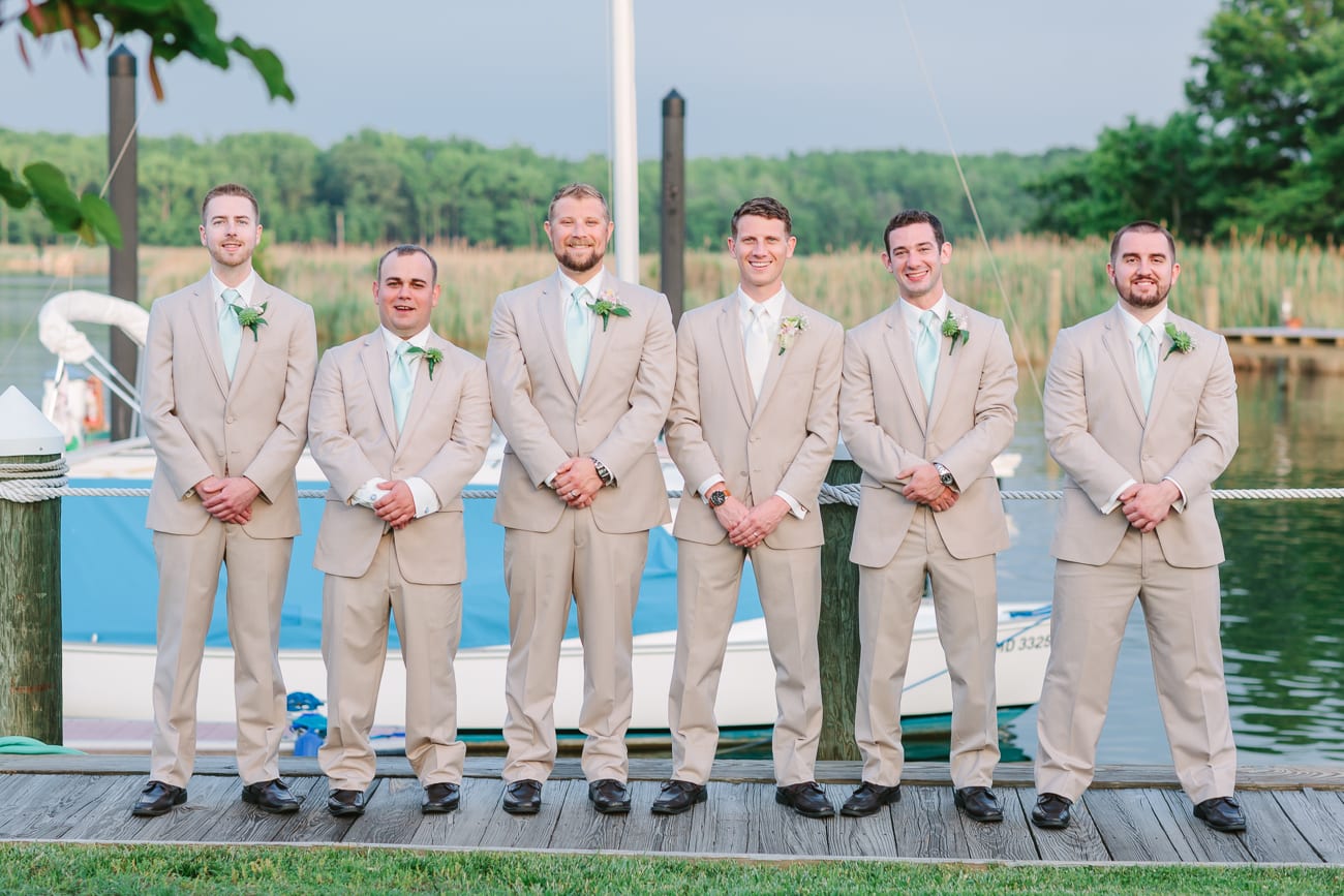 Silver Swan Bayside Wedding // Queen’s Anne Marina- Maryland. Lauren Myers Photography- #NauticalWedding #ChesapeakeBayWedding #Wedding #BadgleyMischka