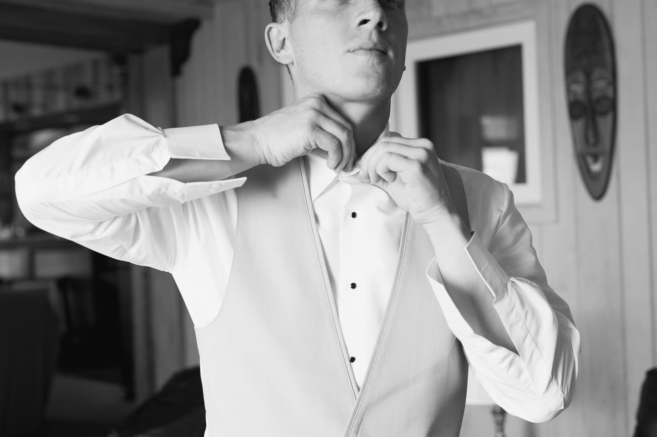 Silver Swan Bayside Wedding // Queen’s Anne Marina- Maryland. Lauren Myers Photography- #NauticalWedding #ChesapeakeBayWedding #Wedding #BadgleyMischka