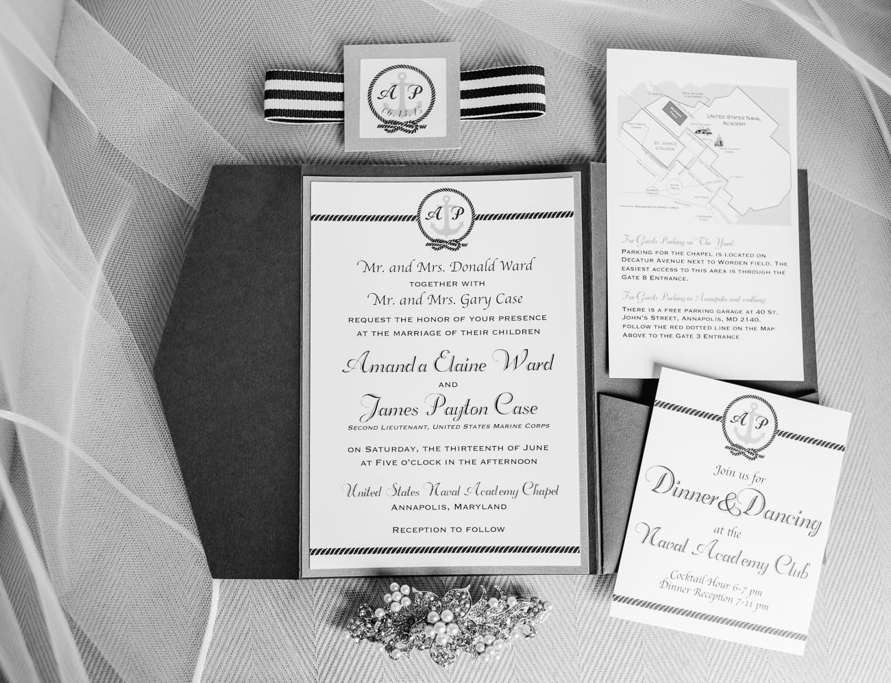 United States Naval Academy Wedding – Annapolis, Maryland // Lauren Myers Photography #USNA #USNAWedding #UnitedStatesNavalAcademy #UnitedStatesNavalAcademyWedding #MilitaryWedding #USMC #UnitedStatesMarineCorp #USMCWedding