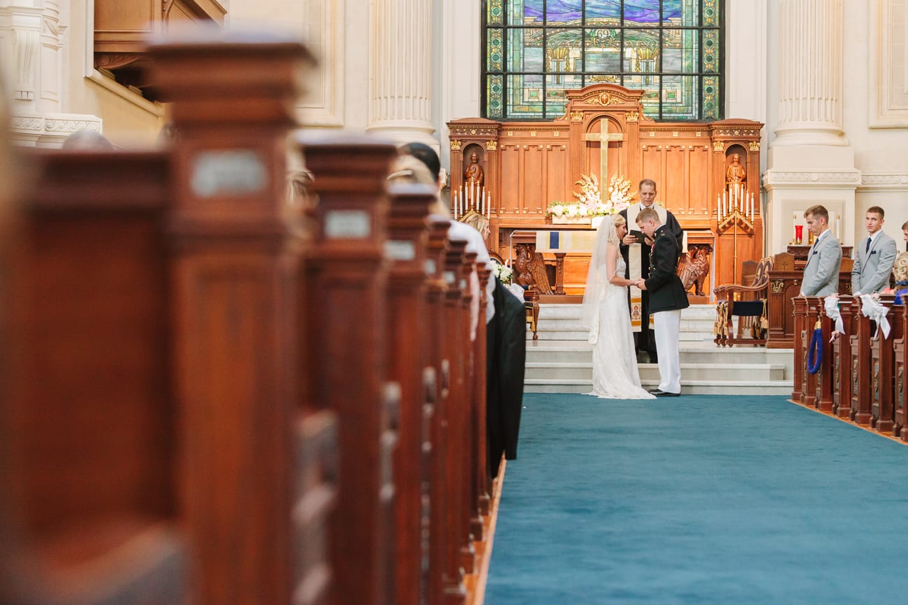 United States Naval Academy Wedding – Annapolis, Maryland // Lauren Myers Photography #USNA #USNAWedding #UnitedStatesNavalAcademy #UnitedStatesNavalAcademyWedding #MilitaryWedding #USMC #UnitedStatesMarineCorp #USMCWedding