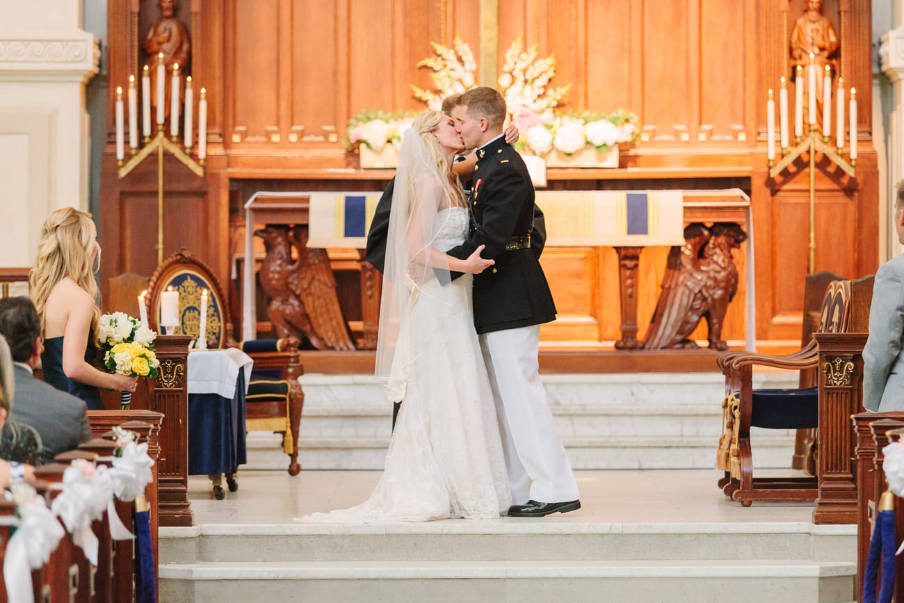 United States Naval Academy Wedding – Annapolis, Maryland // Lauren Myers Photography #USNA #USNAWedding #UnitedStatesNavalAcademy #UnitedStatesNavalAcademyWedding #MilitaryWedding #USMC #UnitedStatesMarineCorp #USMCWedding