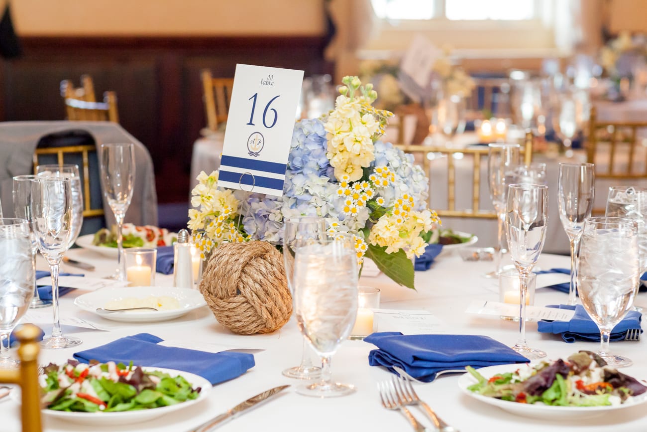 United States Naval Academy Wedding – Annapolis, Maryland // Lauren Myers Photography #USNA #USNAWedding #UnitedStatesNavalAcademy #UnitedStatesNavalAcademyWedding #MilitaryWedding #USMC #UnitedStatesMarineCorp #USMCWedding