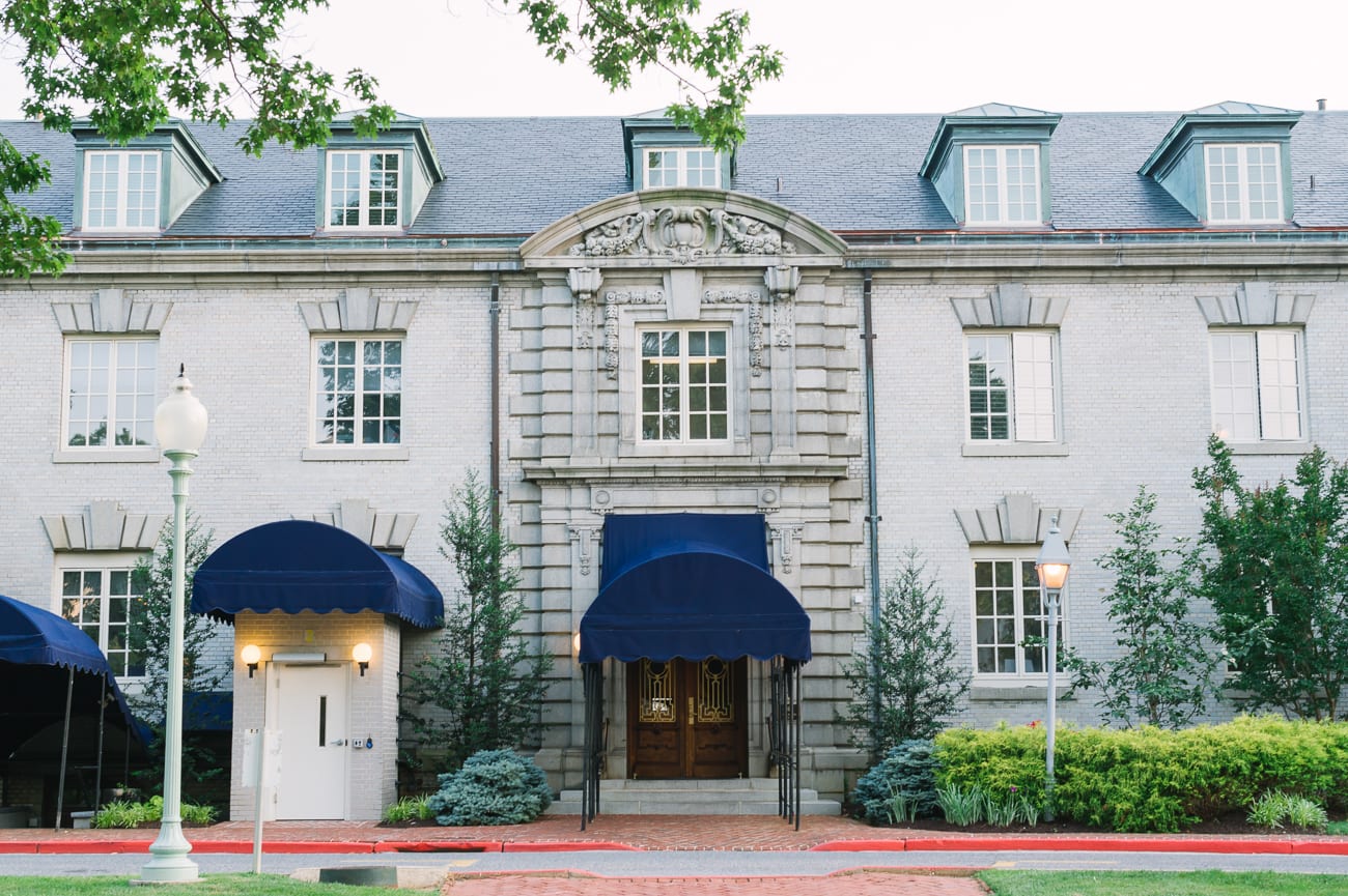 United States Naval Academy Wedding – Annapolis, Maryland // Lauren Myers Photography #USNA #USNAWedding #UnitedStatesNavalAcademy #UnitedStatesNavalAcademyWedding #MilitaryWedding #USMC #UnitedStatesMarineCorp #USMCWedding