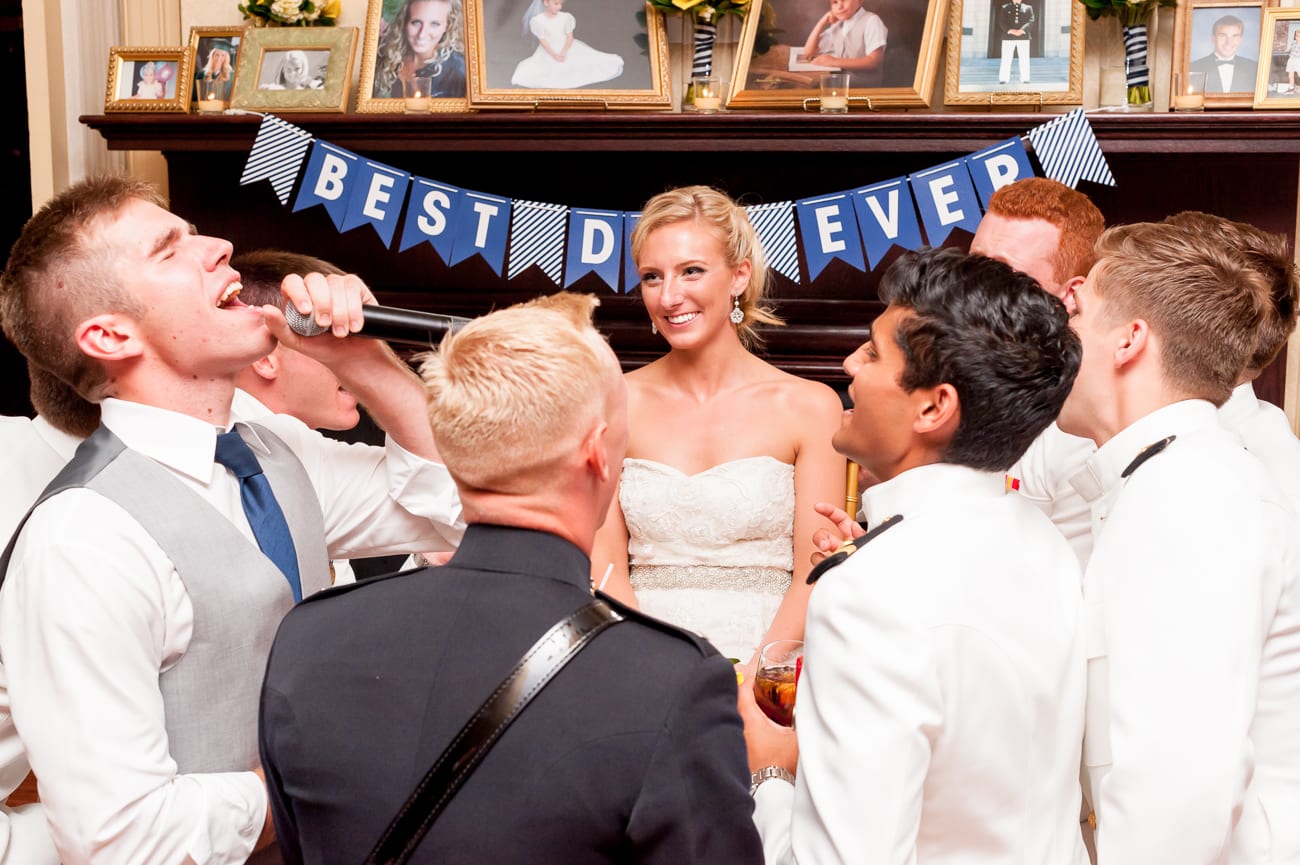 United States Naval Academy Wedding – Annapolis, Maryland // Lauren Myers Photography #USNA #USNAWedding #UnitedStatesNavalAcademy #UnitedStatesNavalAcademyWedding #MilitaryWedding #USMC #UnitedStatesMarineCorp #USMCWedding
