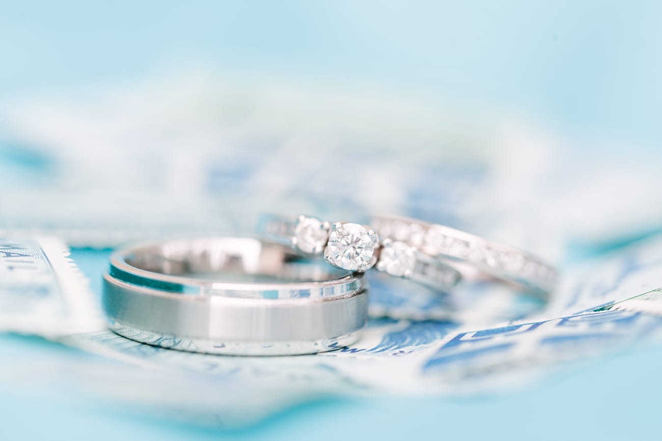 The Anchor Inn // Pasadena, Maryland Wedding by Lauren Myers Photography #TheAnchorInn #Nautical #NauticalWedding