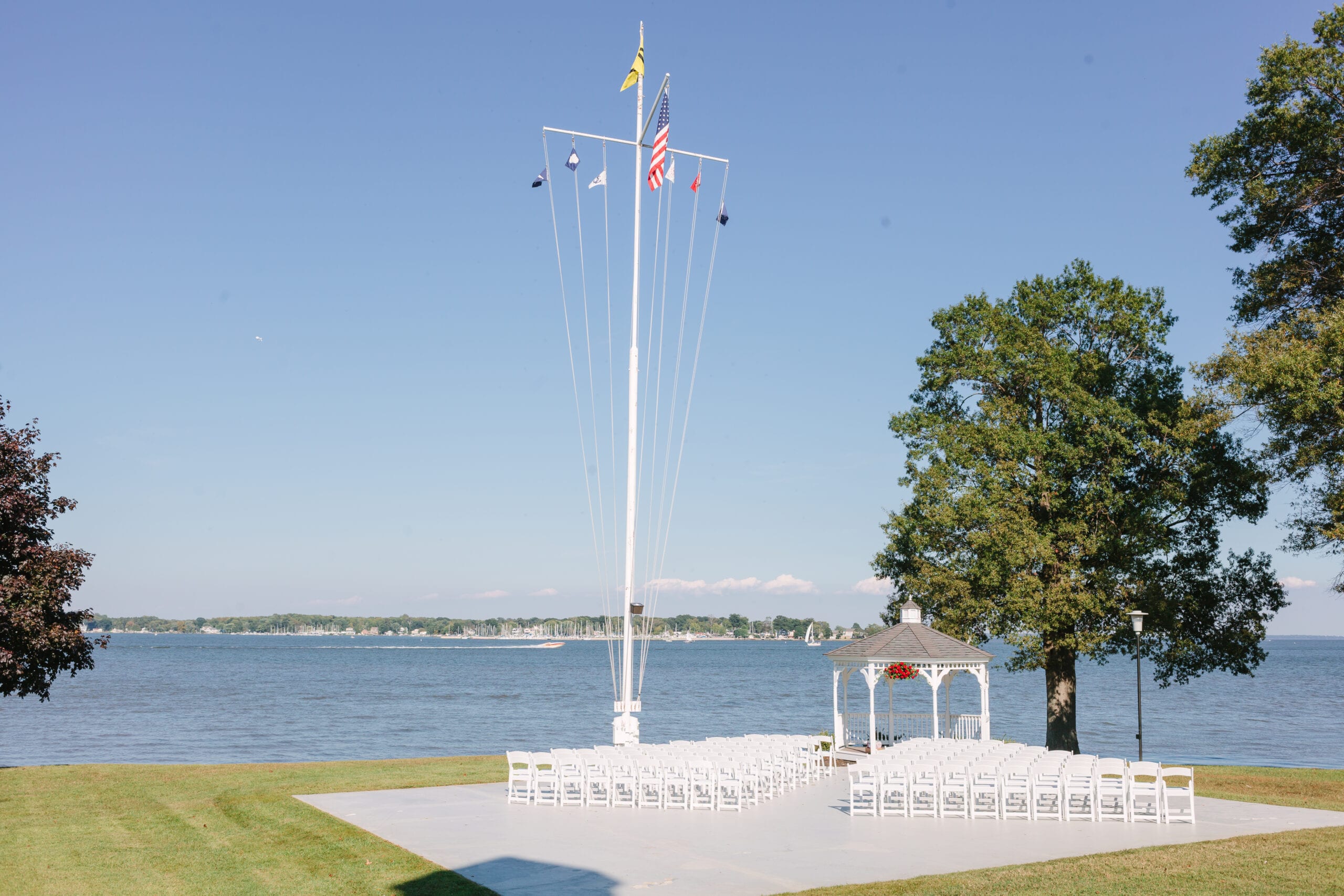 Eastern Yacht Club Wedding by Lauren Myers Photography