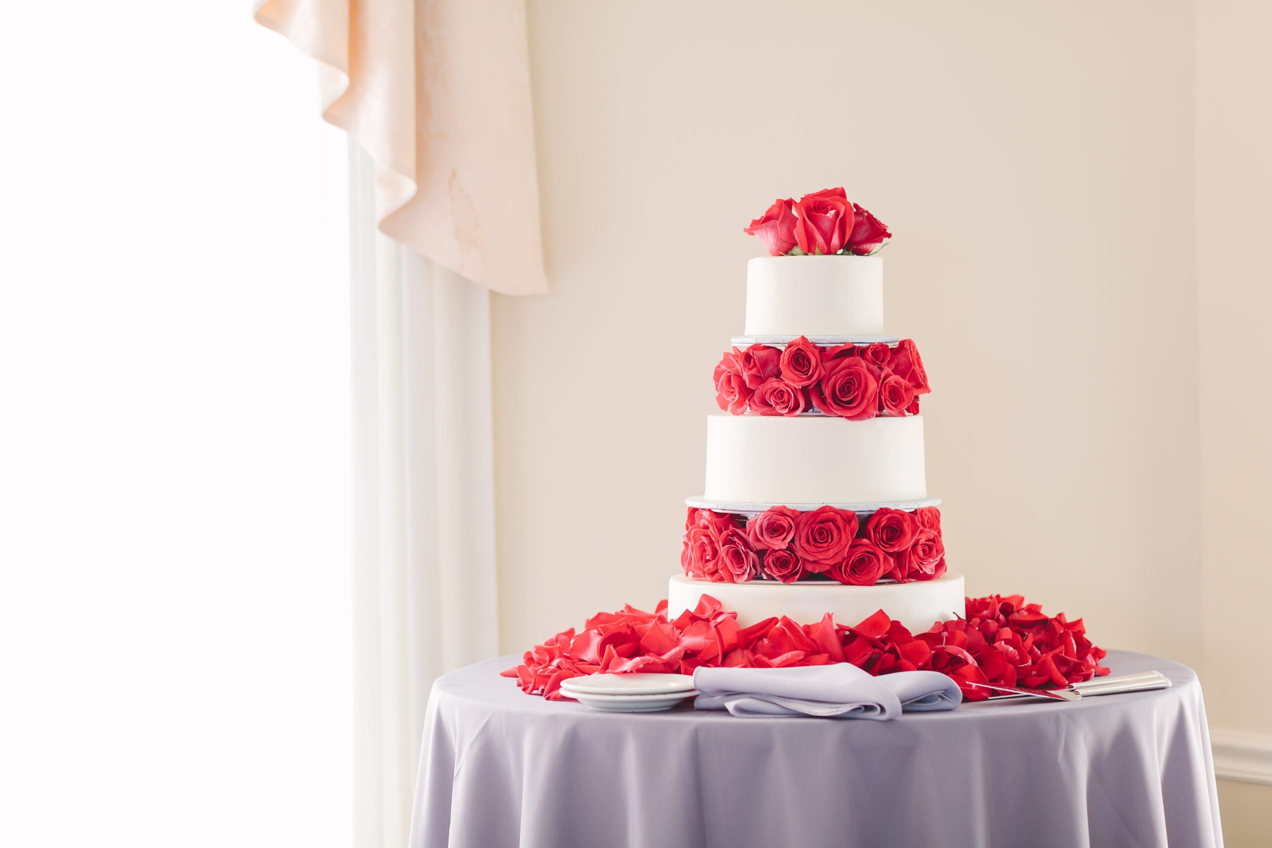 Eastern Yacht Club Wedding by Lauren Myers Photography