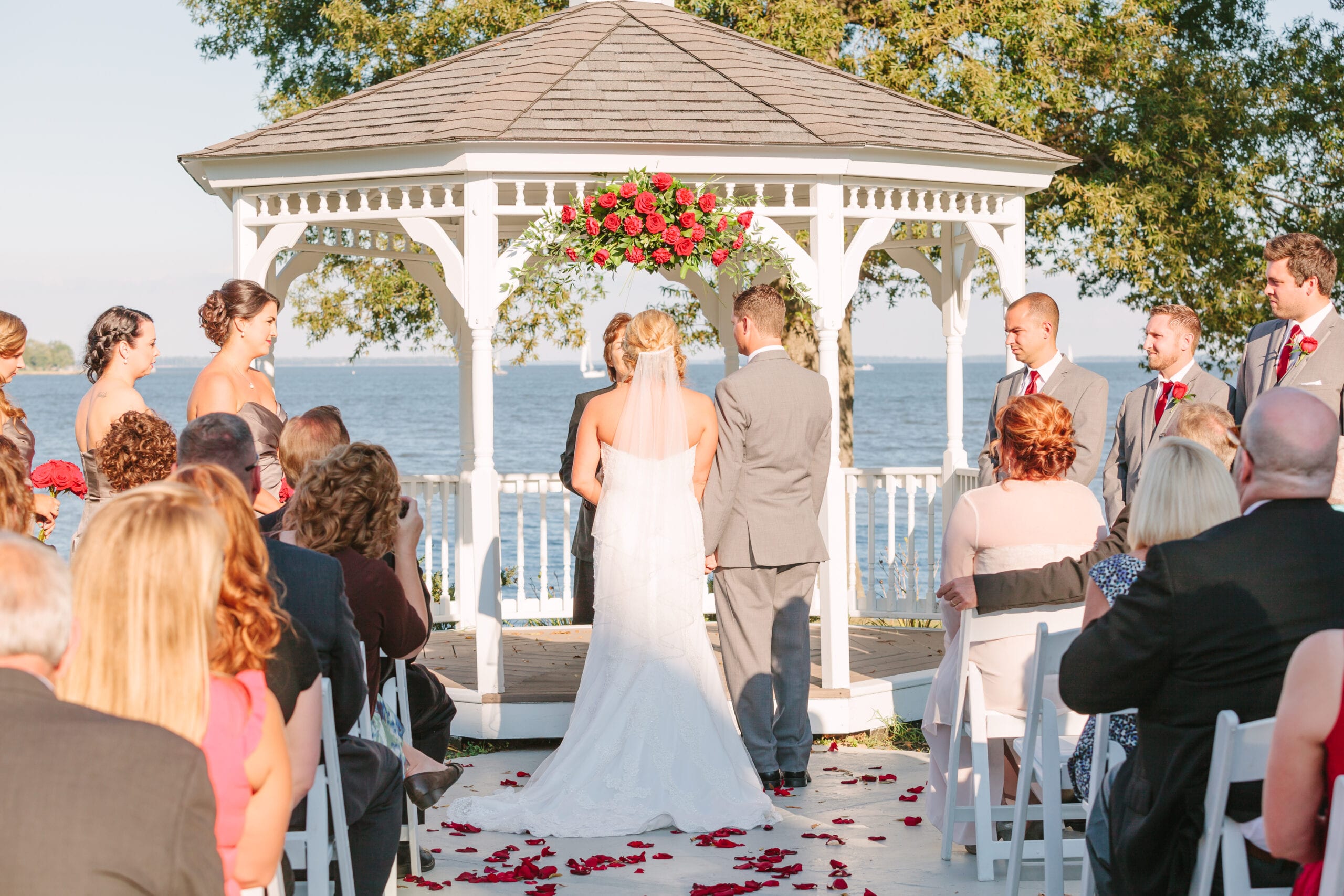 Eastern Yacht Club Wedding by Lauren Myers Photography
