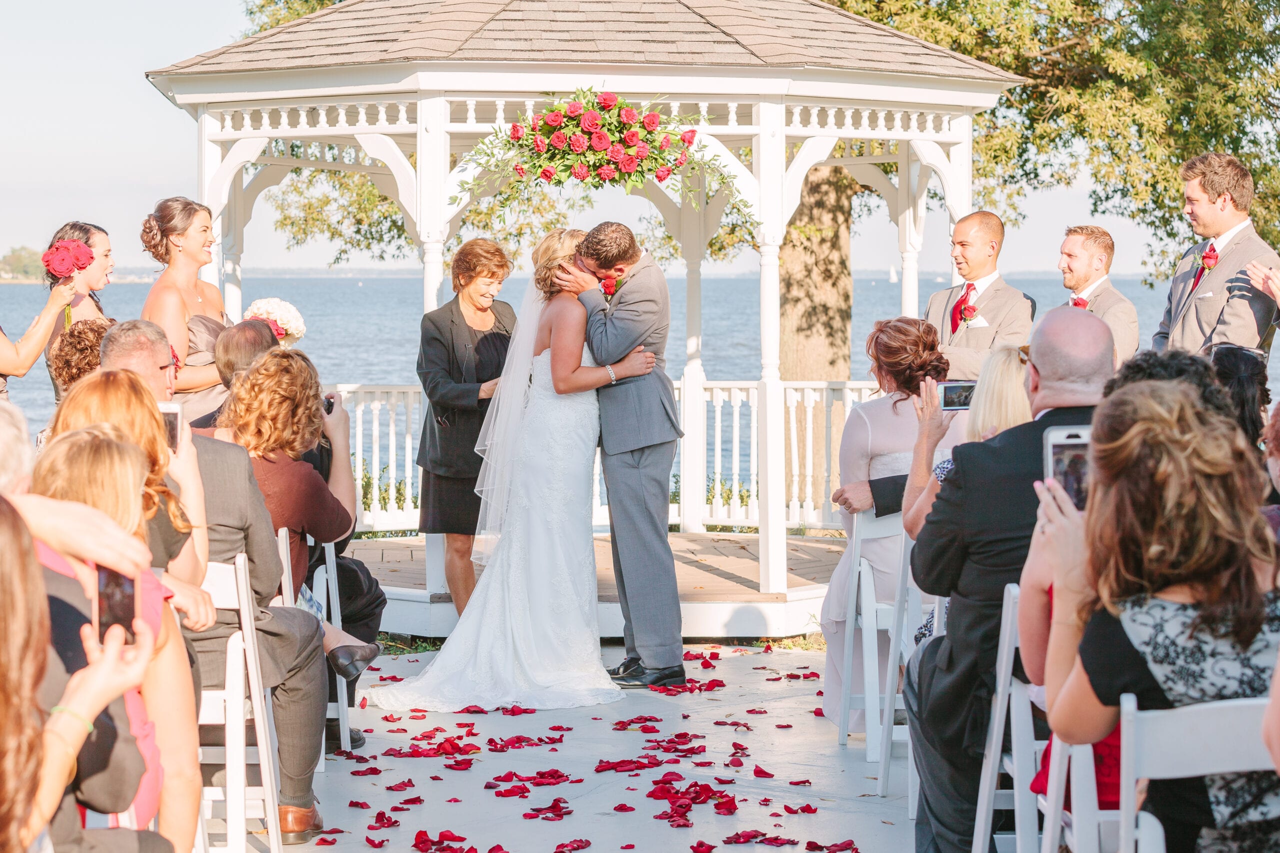 Eastern Yacht Club Wedding by Lauren Myers Photography
