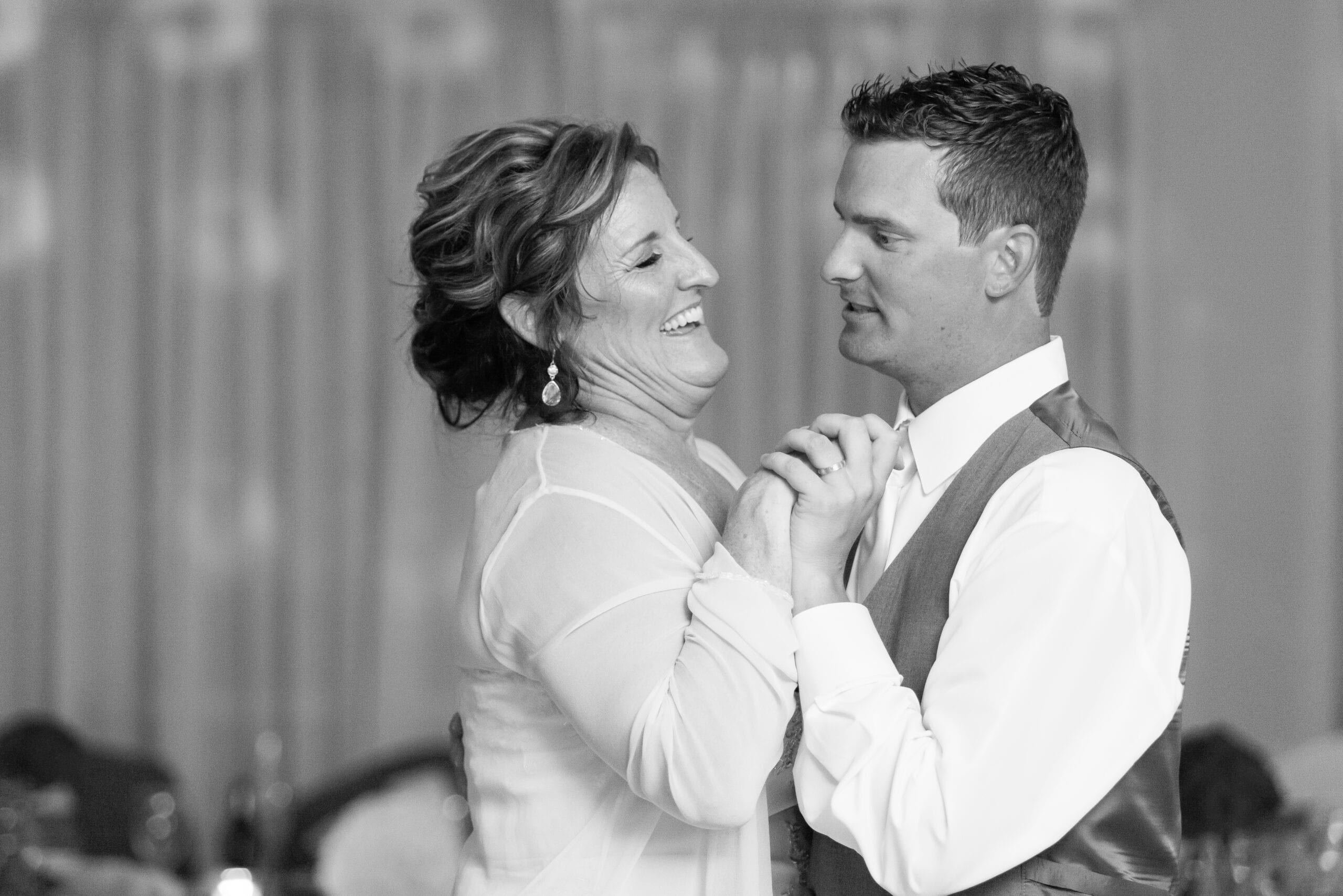 Eastern Yacht Club Wedding by Lauren Myers Photography