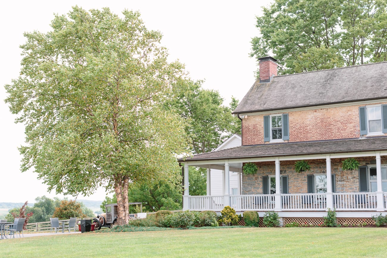 Walker's Overlook Wedding by Lauren Myers Photography