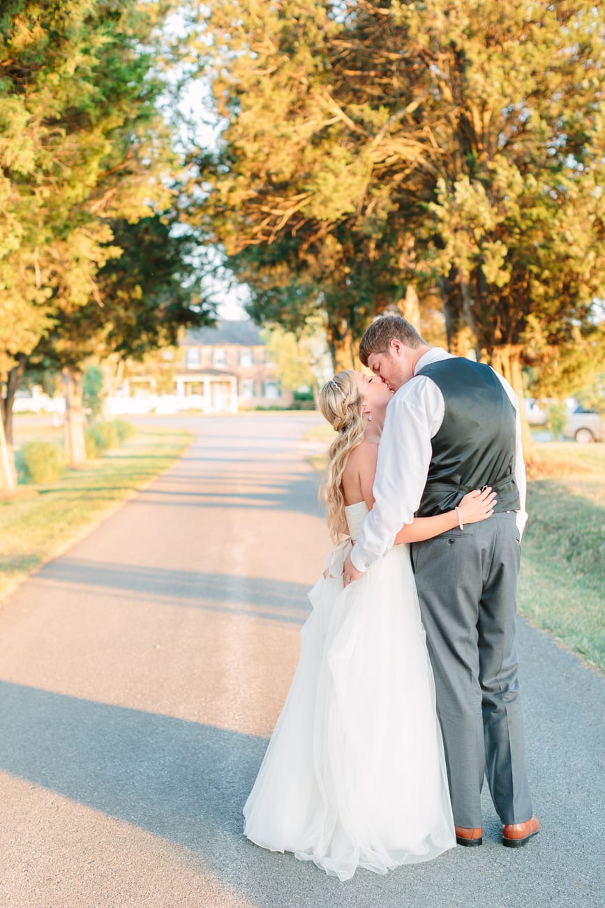 Walker's Overlook Wedding by Lauren Myers Photography