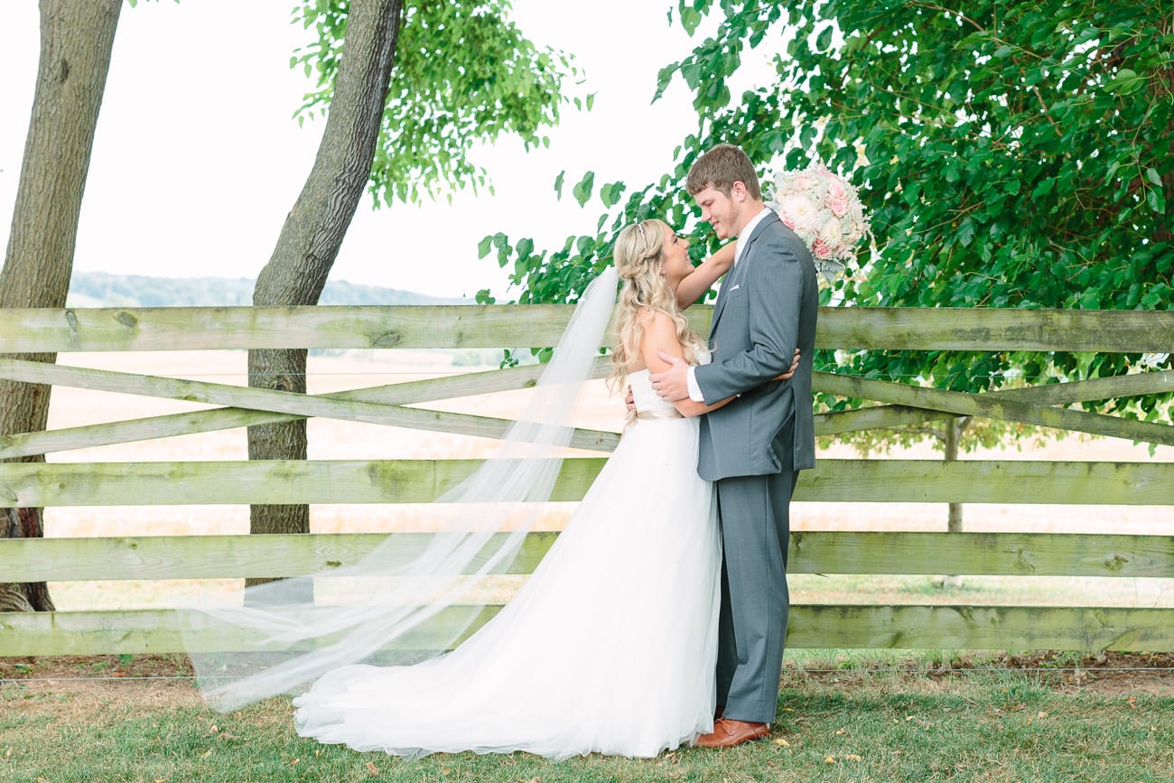 Walker's Overlook Wedding by Lauren Myers Photography
