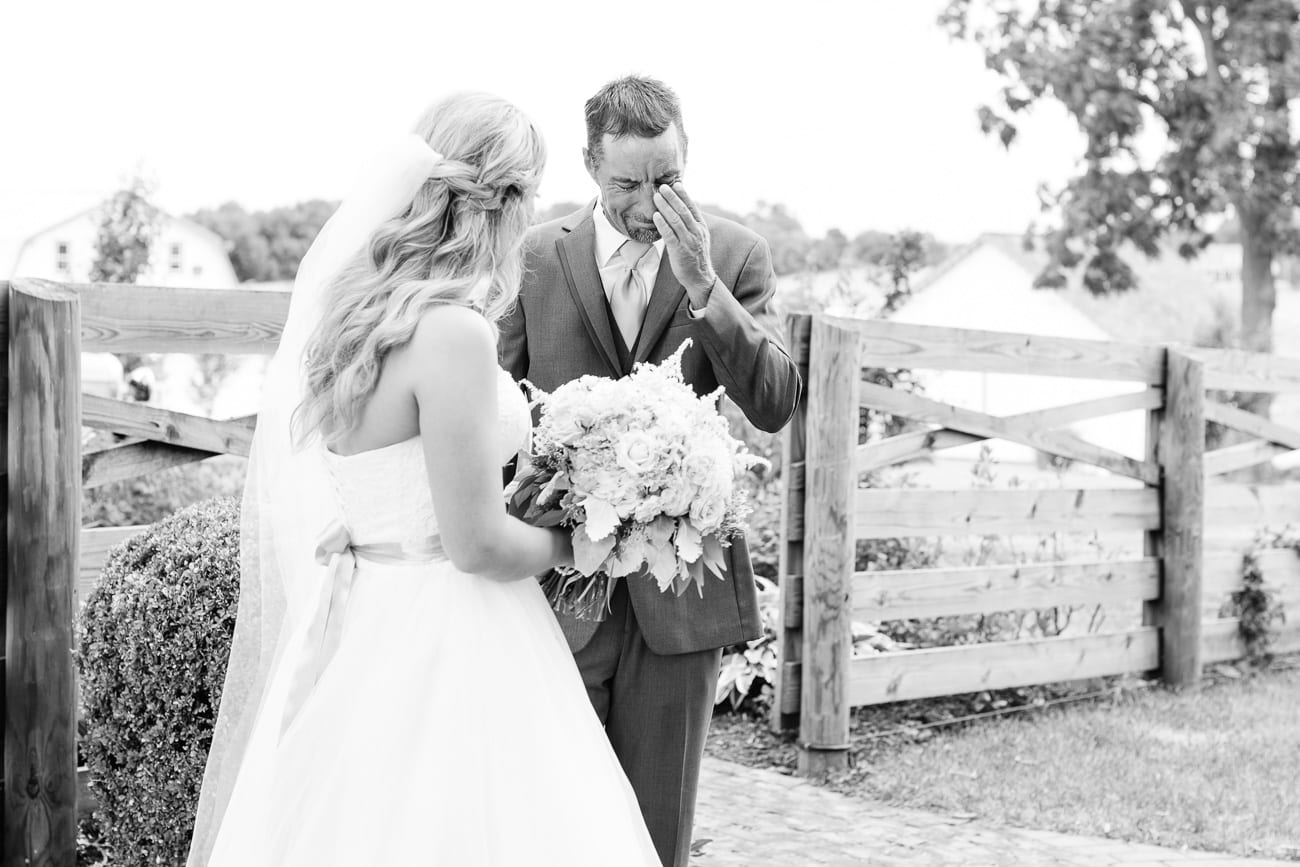 Walker's Overlook Wedding by Lauren Myers Photography