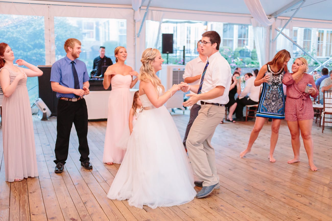 Walker's Overlook Wedding by Lauren Myers Photography